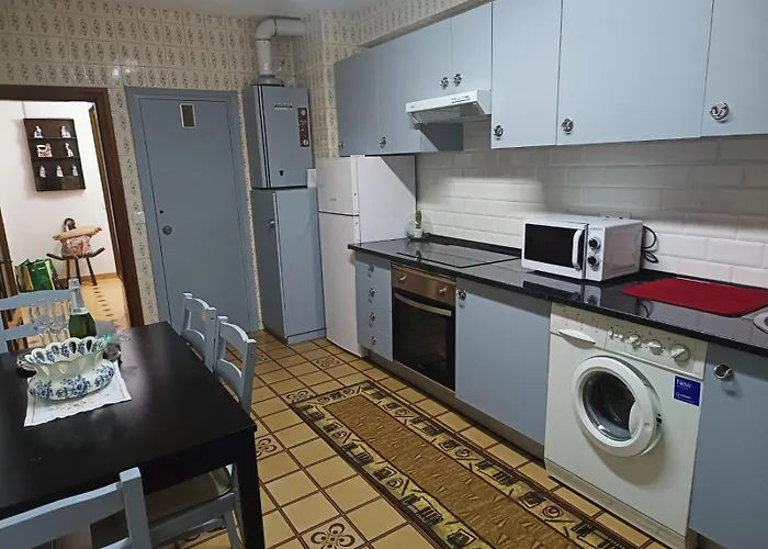 Naranjo De Bulnes 2 'el Folgar' * Oviedo